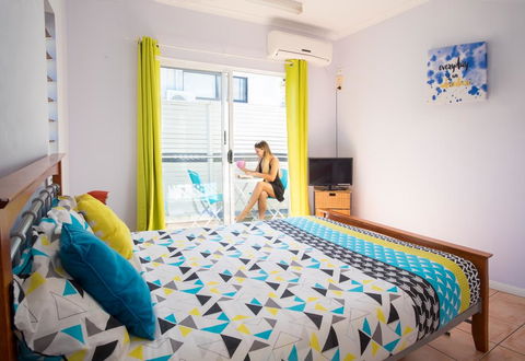 Cairns Sharehouse Apartment - Yamba Accommodation 0