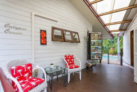 Calypso Corner. - Yamba Accommodation 3