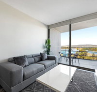 Canberra Luxury Apartment 5 - Yamba Accommodation