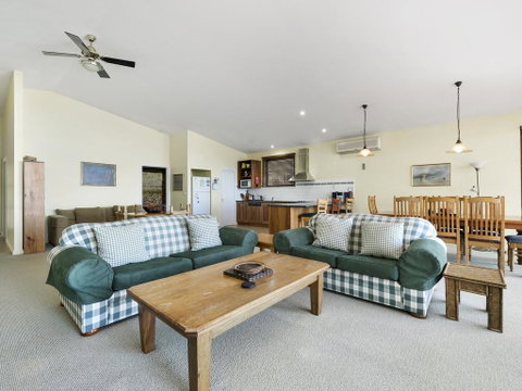 Cara - Yamba Accommodation 3