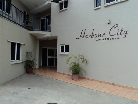 Cardona Crt - Yamba Accommodation 1