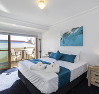 Carrington Charm - CBD - WiFi - Parking - Yamba Accommodation