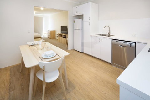 Cascades 3 Well Appointed And Central Location - Yamba Accommodation 2