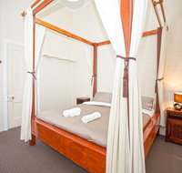 CBD Holiday Home - Yamba Accommodation
