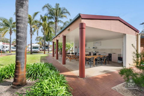 Central Caravan Park - Yamba Accommodation 1