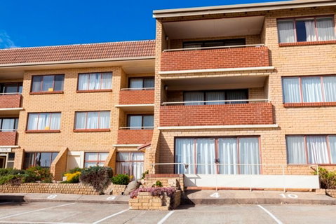 Central Park 14 - Centrally Located With Views To The Mountains - Yamba Accommodation 1