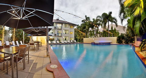 Central Plaza Port Douglas - Yamba Accommodation 2