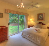 Chalets Lumineux - Yamba Accommodation