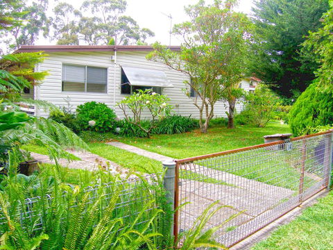 Chapman Cottage @ Callala Bay - Yamba Accommodation 0
