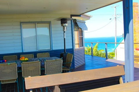 Charm Cottage, 58 Skyline Crescent - Yamba Accommodation 2