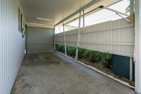 Charming Beach House - Yamba Accommodation 1