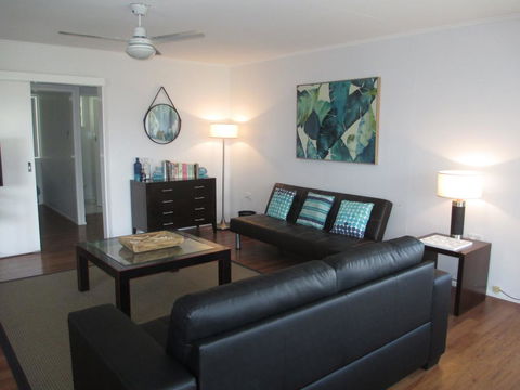 Charming Beach House - Yamba Accommodation 0
