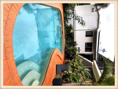 Childers Oasis Motel - Yamba Accommodation 3