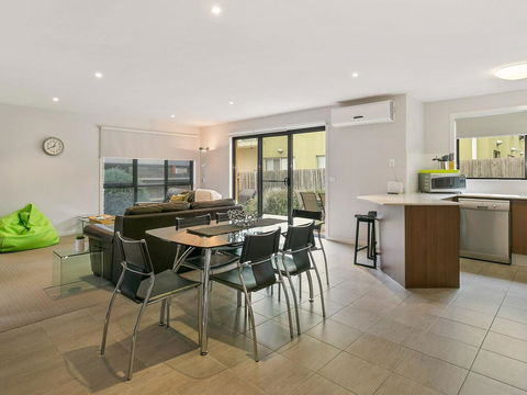 Chill Out - Yamba Accommodation 0