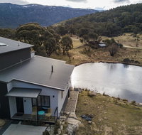 Chloe's Chalet - Yamba Accommodation
