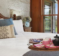 CHRISTOPHERS COTTAGE - Yamba Accommodation