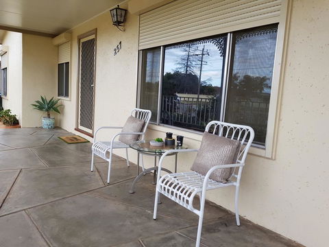 City Holiday Home Mildura - Yamba Accommodation 2