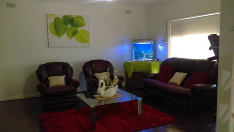 City Holiday Home Mildura - Yamba Accommodation 3