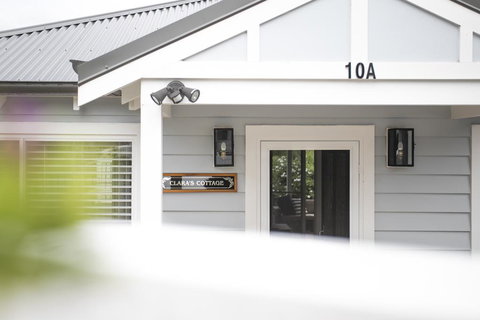Claras Cottage - Yamba Accommodation 1