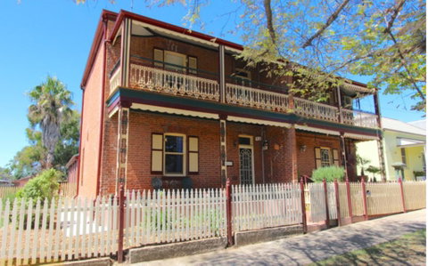 Classic Old Style House - Yamba Accommodation 0