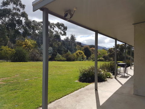 Classic Retreat - Yamba Accommodation 3