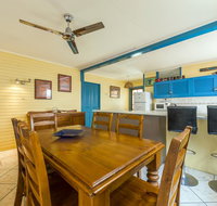 Clifton Beach House - Yamba Accommodation