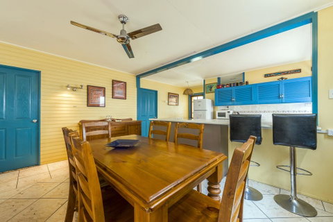 Clifton Beach House - Yamba Accommodation 0