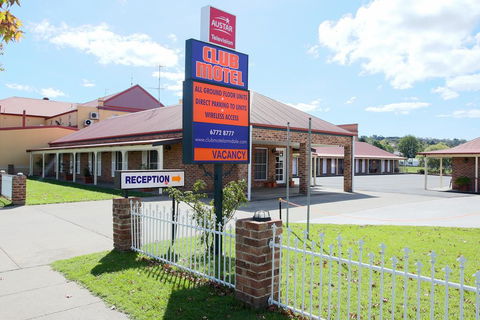 Club Motel Armidale - Yamba Accommodation 1