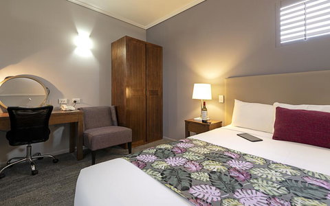 Coachmans Inn Warwick - Yamba Accommodation 3