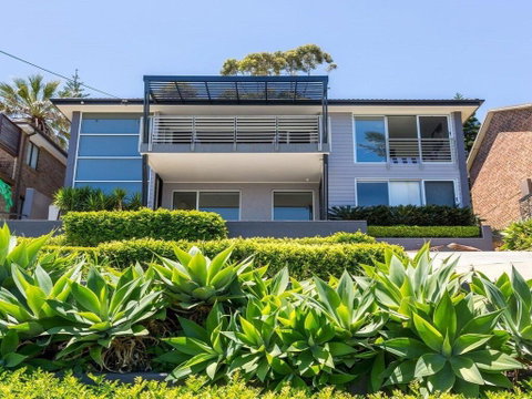 Coastal Calm - Relax, Revive, Rejuvenate - Yamba Accommodation 0