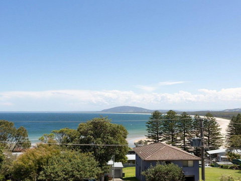 Coastal Calm - Relax, Revive, Rejuvenate - Yamba Accommodation 3