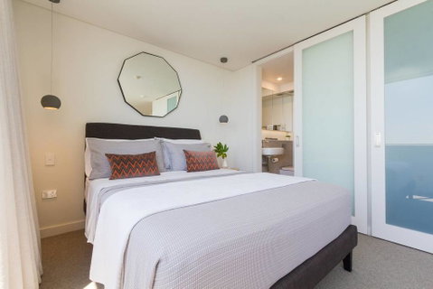 Coastal Chic Designer Apartment - Yamba Accommodation 3