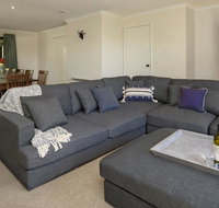 Cobbon Retreat - Yamba Accommodation