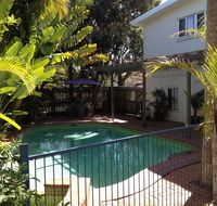 Coconut Palms On The Bay - Yamba Accommodation