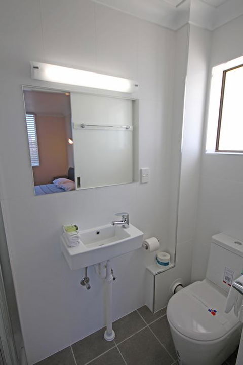 Coffs Harbour Beach Escape - Yamba Accommodation 3