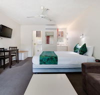 Coffs Harbour Pacific Palms Motel - Yamba Accommodation