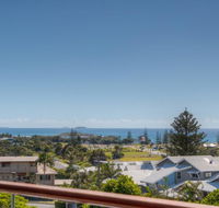 Coffs Jetty Beach House - Yamba Accommodation
