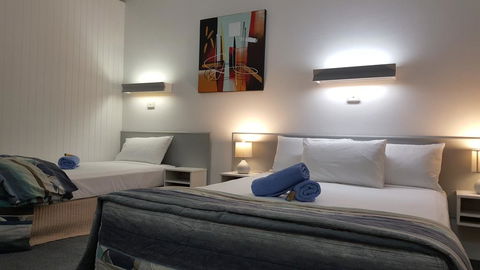 Coffs Shearwater Motel - Yamba Accommodation 0