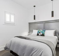 Colonial Hampdens - Yamba Accommodation