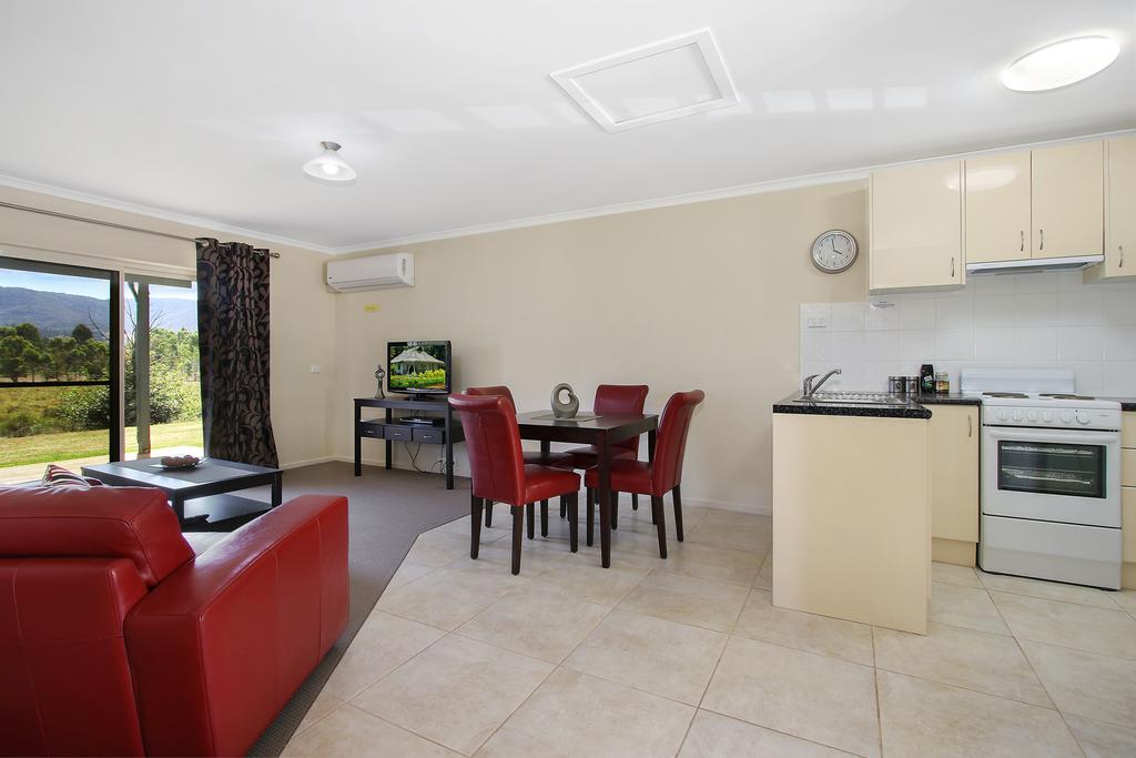 Allans Flat VIC Yamba Accommodation