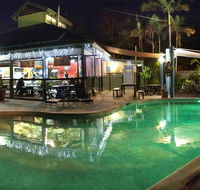 Colonial Village Cabins Camping  Tours - Hervey Bay YHA - Yamba Accommodation