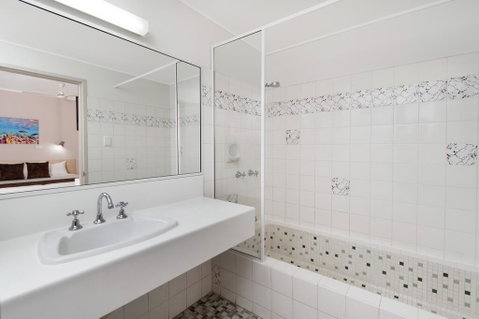 Comfort Inn Cairns City - Yamba Accommodation 2