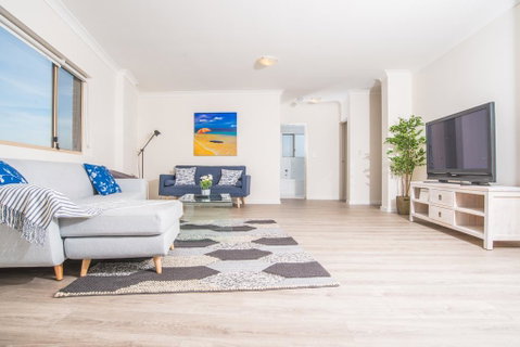 Convenient 2bed Rockdale APT Next To Station&Beach - Yamba Accommodation 0