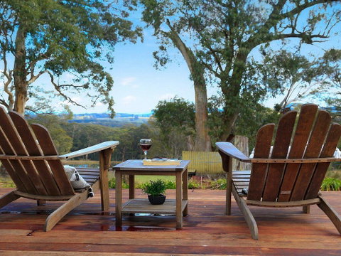 Cooinda - 50 Percent Off Third Night On Weekend - Yamba Accommodation 0
