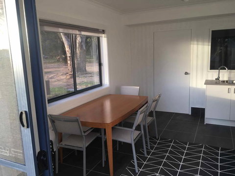 Coonawarra Cabins Unit A - Yamba Accommodation 1
