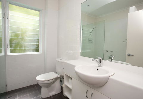 Coral Sea Villas - Yamba Accommodation 1