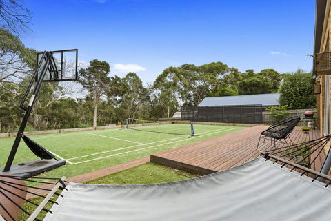 CORYMBIA - MOUNT MARTHA - Yamba Accommodation 3
