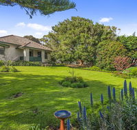 Cosy Californian Bungalow - Yamba Accommodation