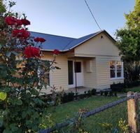 Cottage on Main - Yamba Accommodation