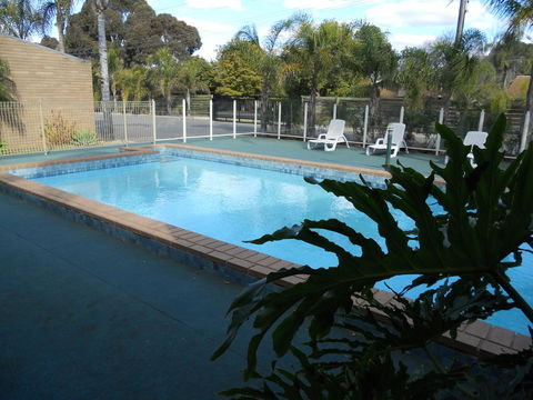Cottonwood Motor Inn - Yamba Accommodation 0